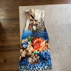 Multicolored strapless maxi dress